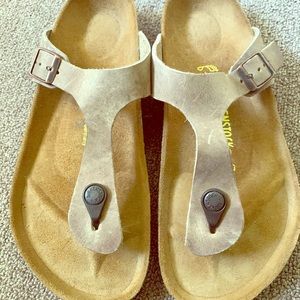 Birkenstock Gizeh sandals